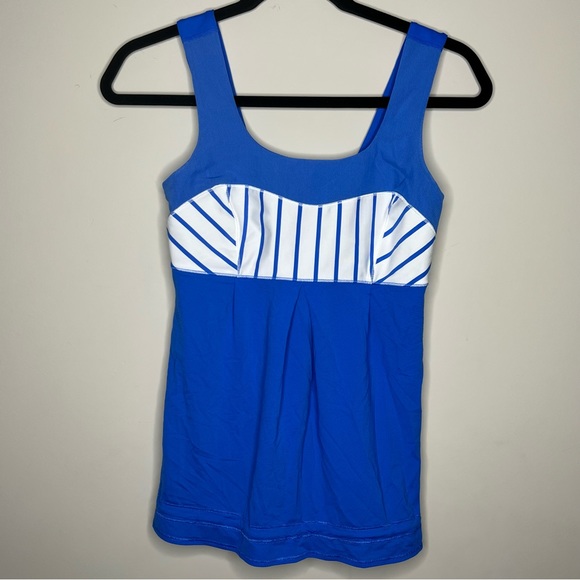 Lululemon Blue and White Elevate Tank Womens Size 6 - Picture 3 of 10